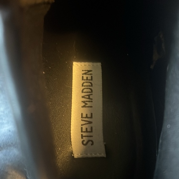 Steve Madden lace up fashion sneakers - Picture 6 of 6